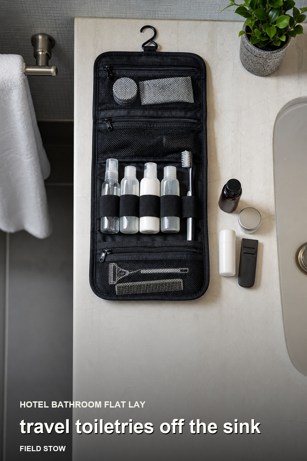 MicroHook Flat Toiletry Kit