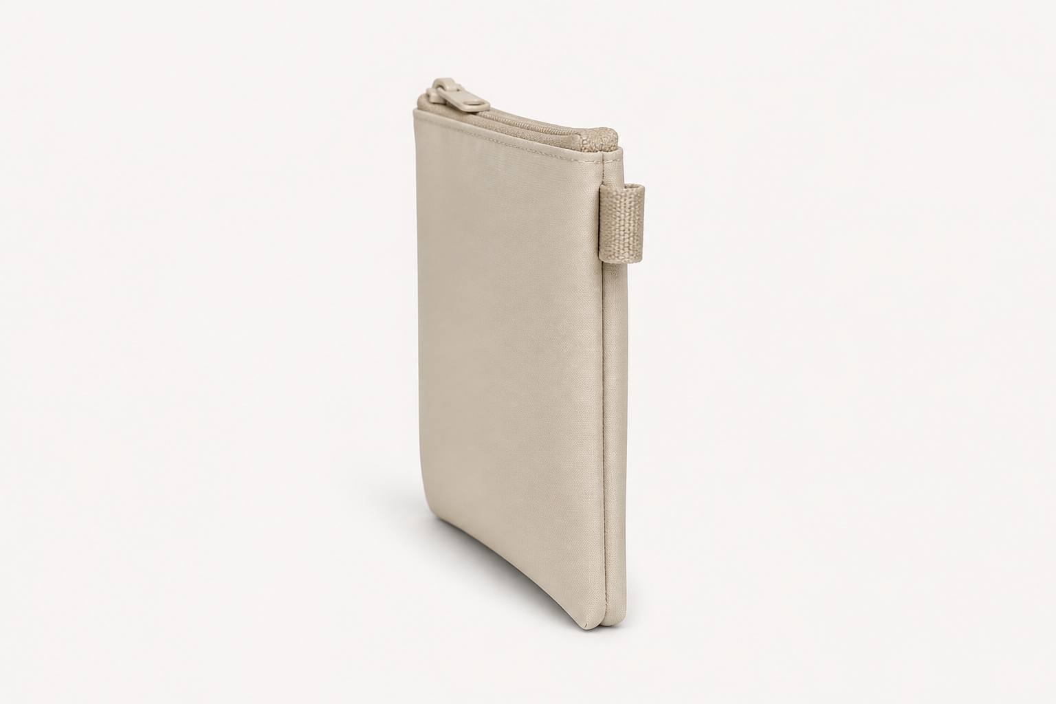 PoolLoop Wet Pouch side profile studio product photo